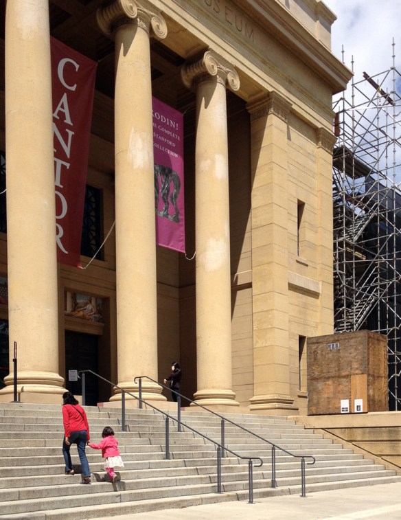 Ionic columns guard the entrance to the Cantor Center for Visual Arts, Stanford